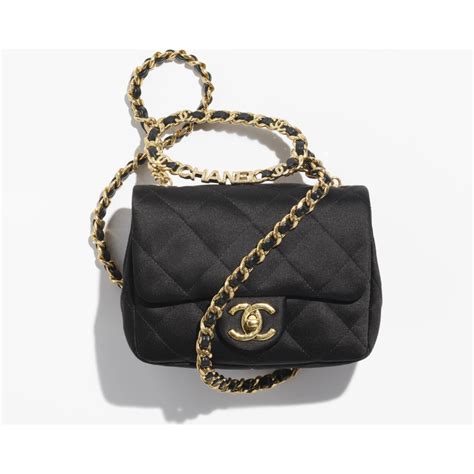 chanel small shopping bag 2023